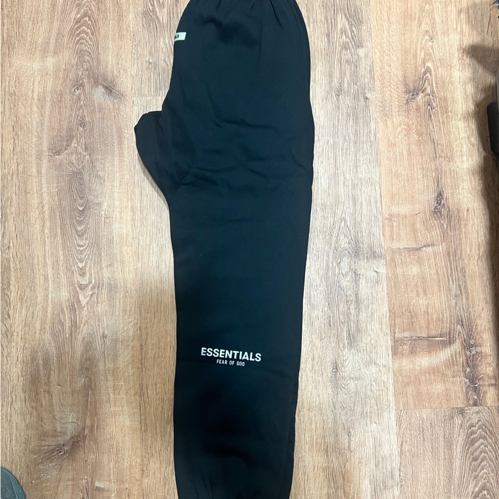 Essentials Sweatpants Large